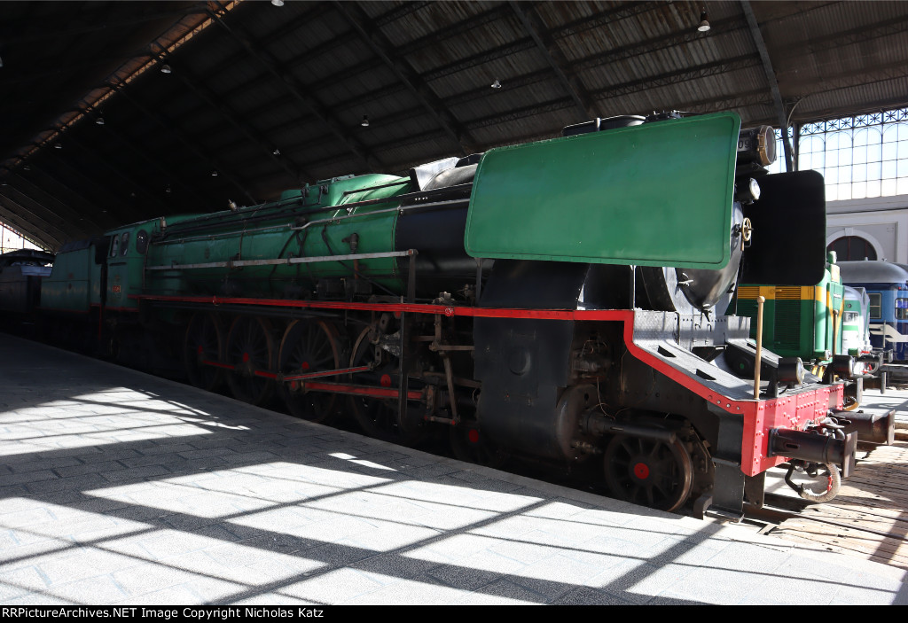 RENFE No. 242F-2009 4-8-4